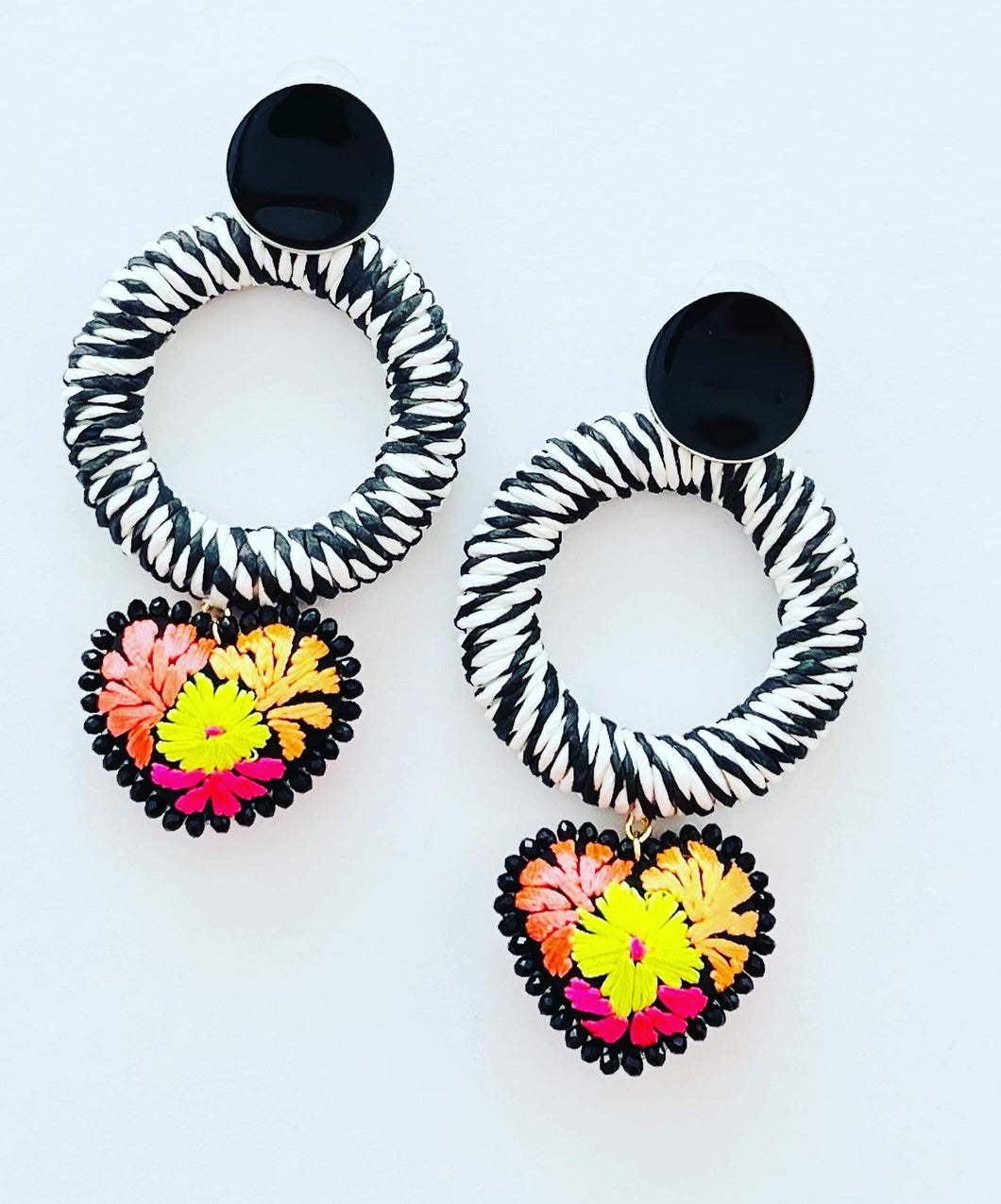 Earring Black with Neon Heart
